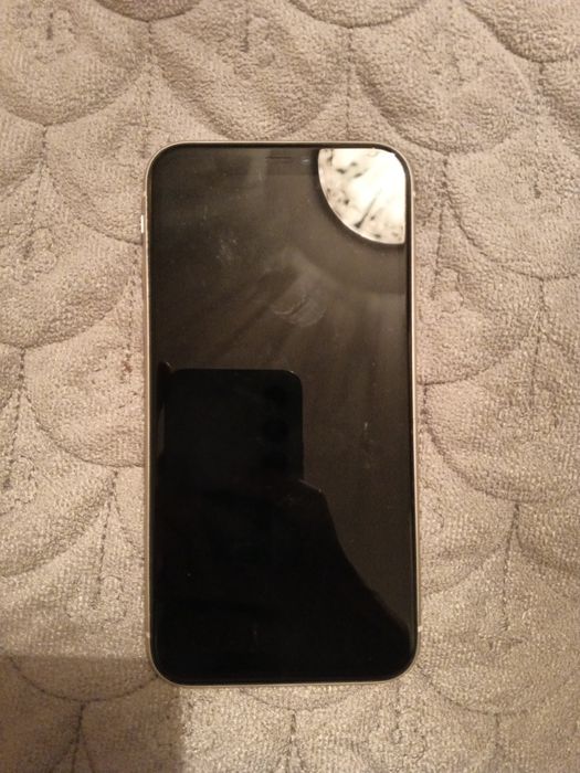 Срочно Продам айфон 11