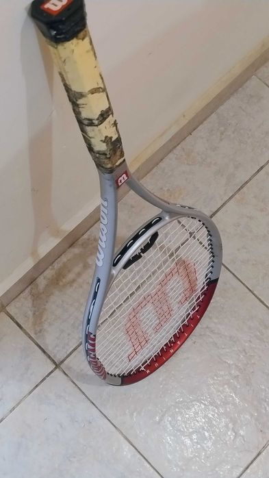 Тенис ракета на Wilson
