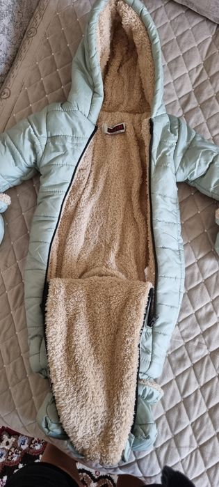 Продам детский комбинезон