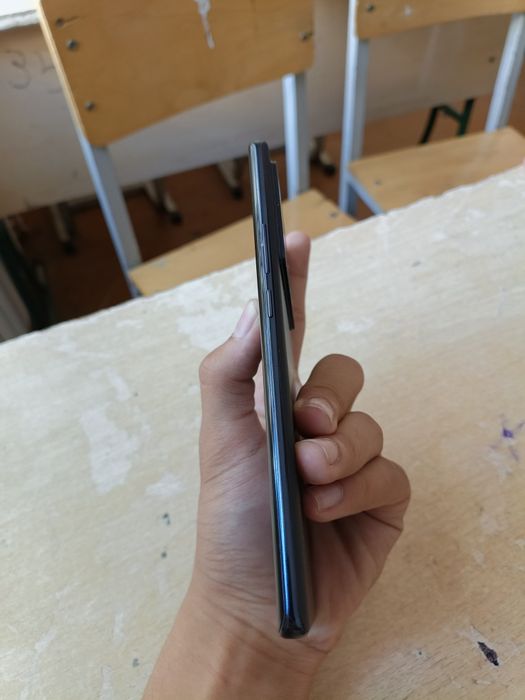 Infinix note 40 pro 256/12