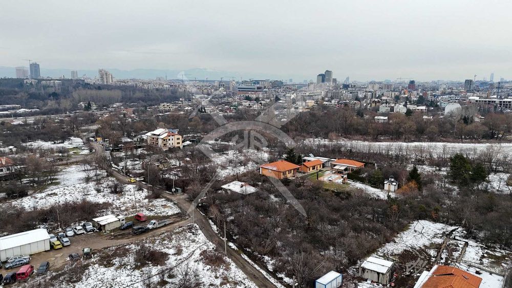 Парцел за жилищно строителство в кв. Кръстова вада № 97265