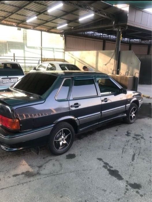 Lada sotiladi 239min prabeg