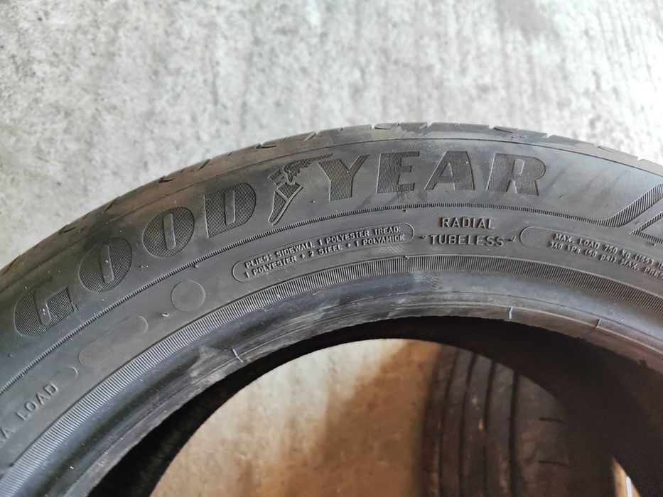 215 55 17 Гудиър летни гуми