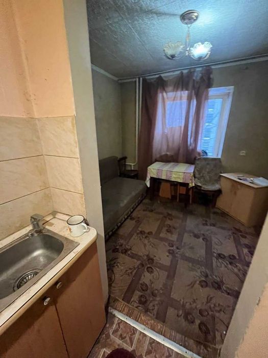 продам малосемейку в центре города