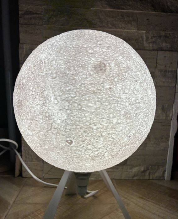 Lampa texturata luna  bec LED