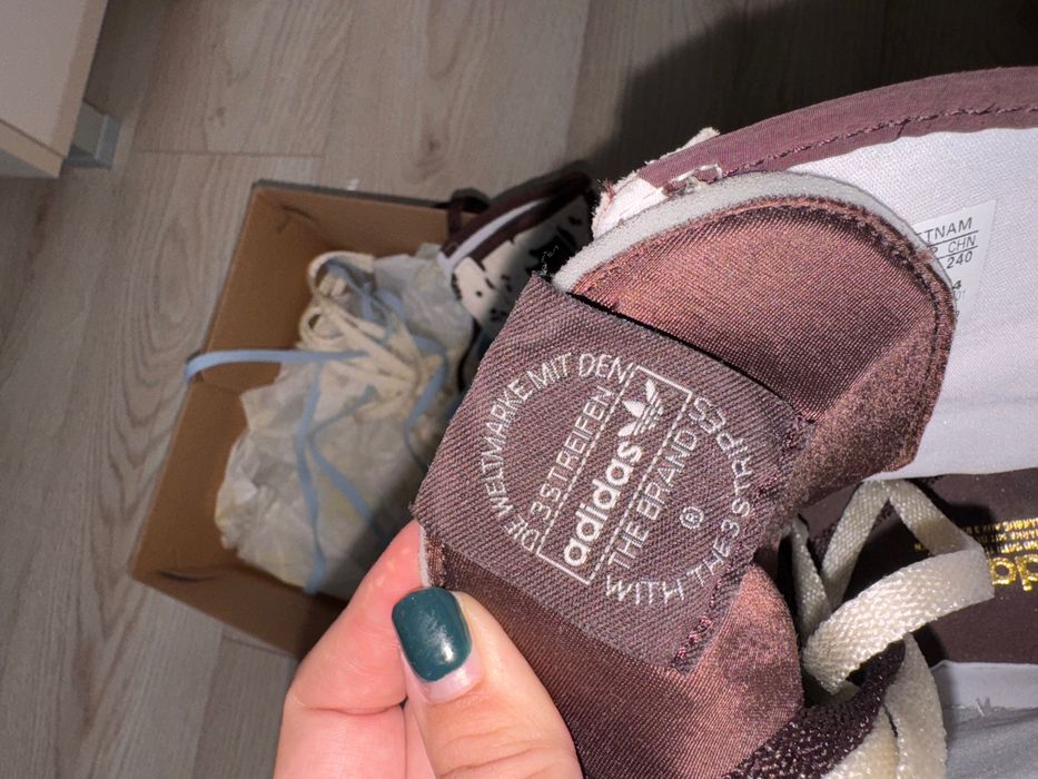 Обувки adidas originals