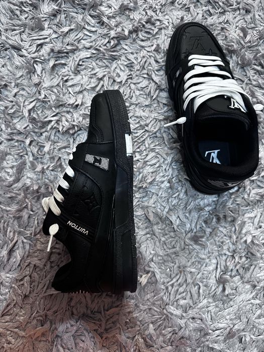 adidasi louis vuitton