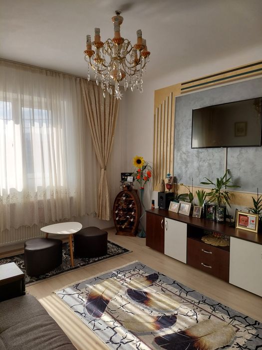 Vând sau schimb garsoniera