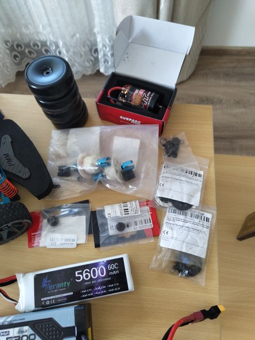 Kit Masina cu telecomanda Tamyia TT-02 + Electronice + Piese