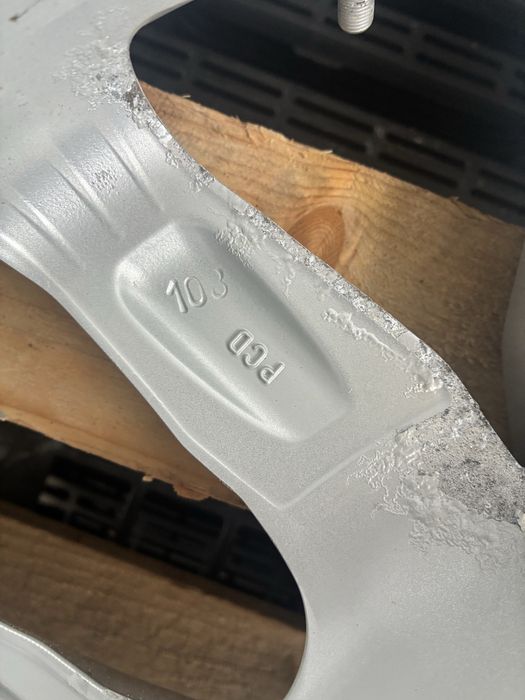 18 цола 5 х 108 мм Форд  Волво Пежо 3008, Ford ,  Volvo