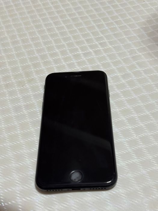 Iphone SE 2022,128гб