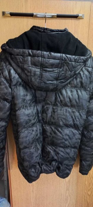 Камуфлажно зимно яке с качулка, размер S, LC Waikiki