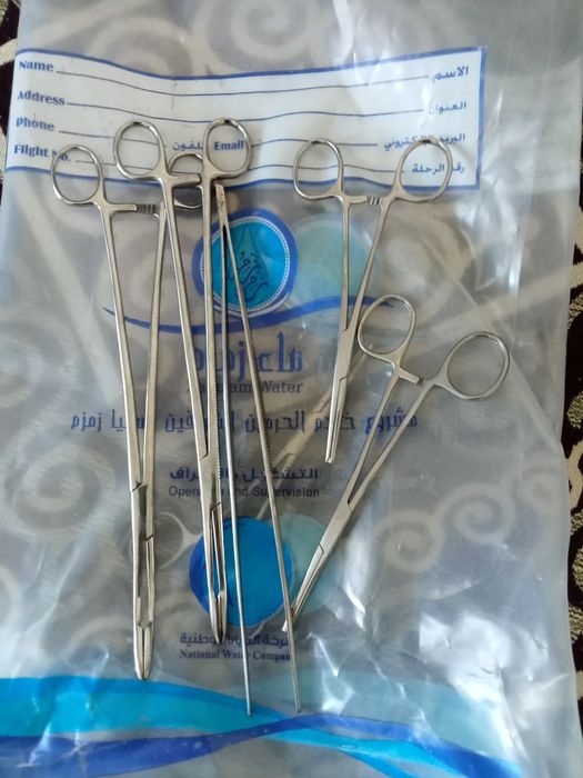 Продам инструмент зажимы,пинцеты разные.