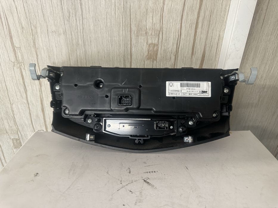 Управление климатроник за Нисан Кашкай J11 след 2017г.!