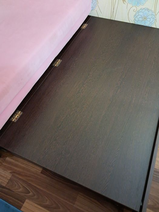 Супер диванчик розового цвета