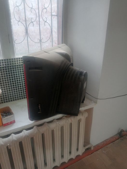 Продам телевизор LG