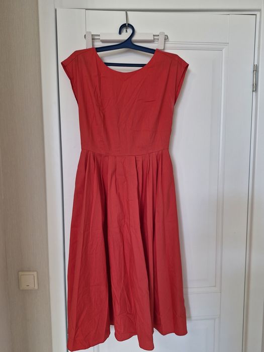 Красное летнее платье,  размер 40(46)