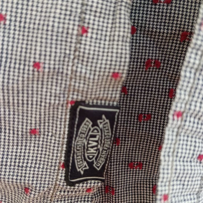 Мъжка риза сиво с червено