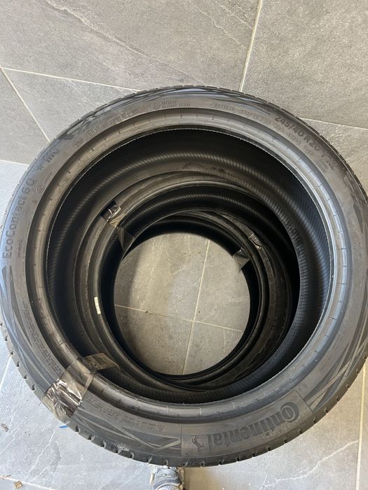Anvelope Continental 245/40/R20 Y xl