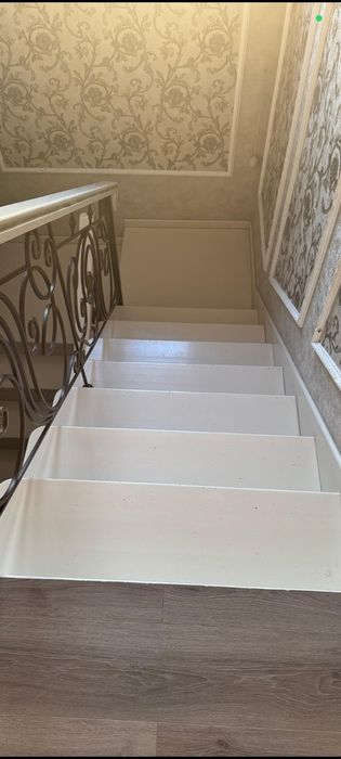 Лестница продам  можно подрестоврировать