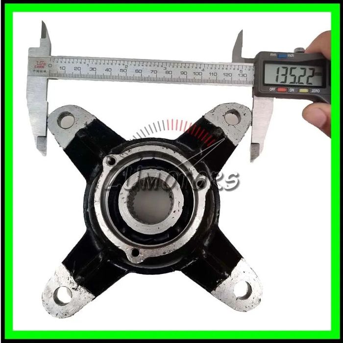 Butuc Roata Fata Atv LINHAI 320 310 300 275 260 - 4x4 - Cod Original: 20805A