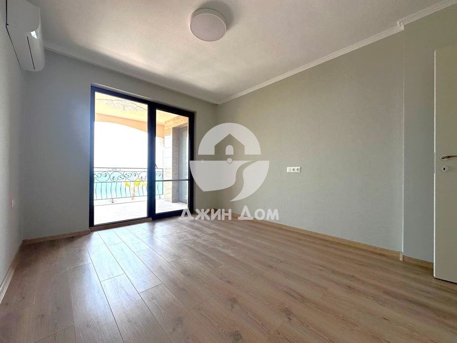 Продава се Двустаен апартамент в Несебър - 79 кв.м за 3342 €/кв.м - Снимка #3