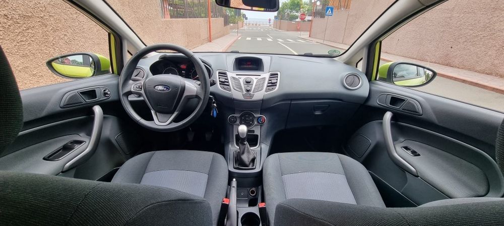 Ford Fiesta 1.4 Tdci 70 CP (  consum foarte mic  )