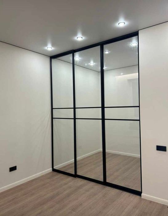 Перегородки для душевых кабин,