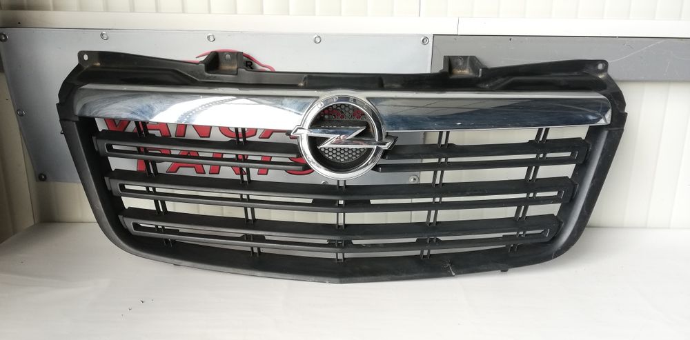 Предна решерка/маска Opel Movano B 2010-2019