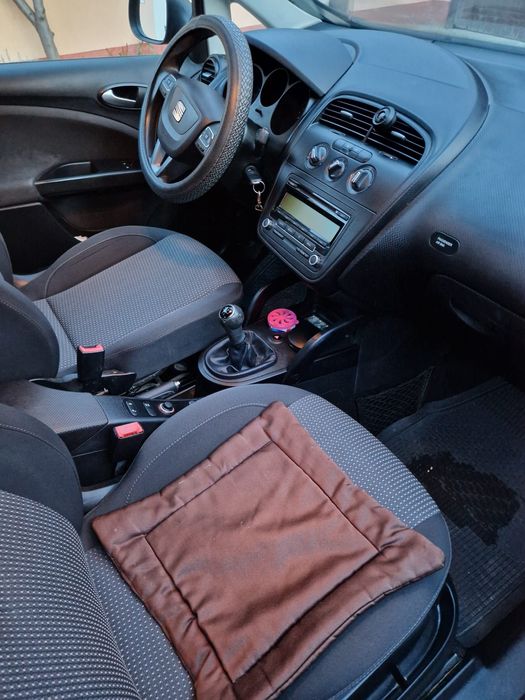 Vând Seat Altea 2010