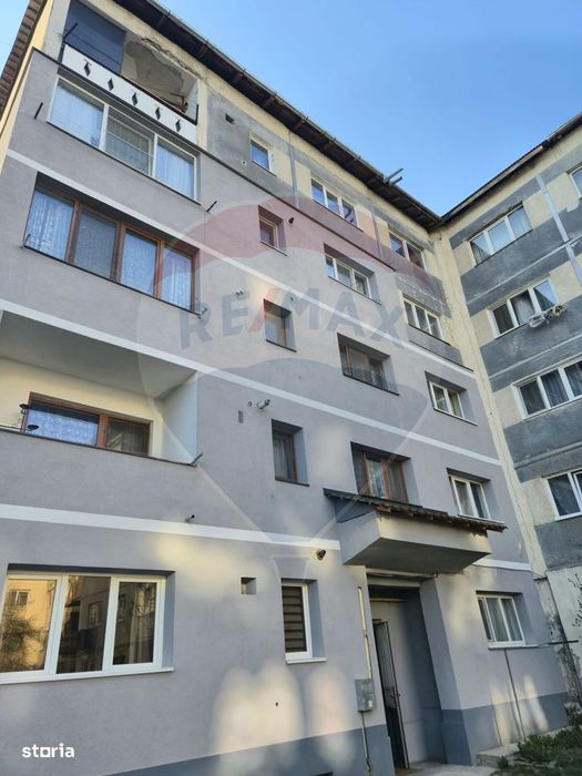 Apartament cu 2 camere de vânzare