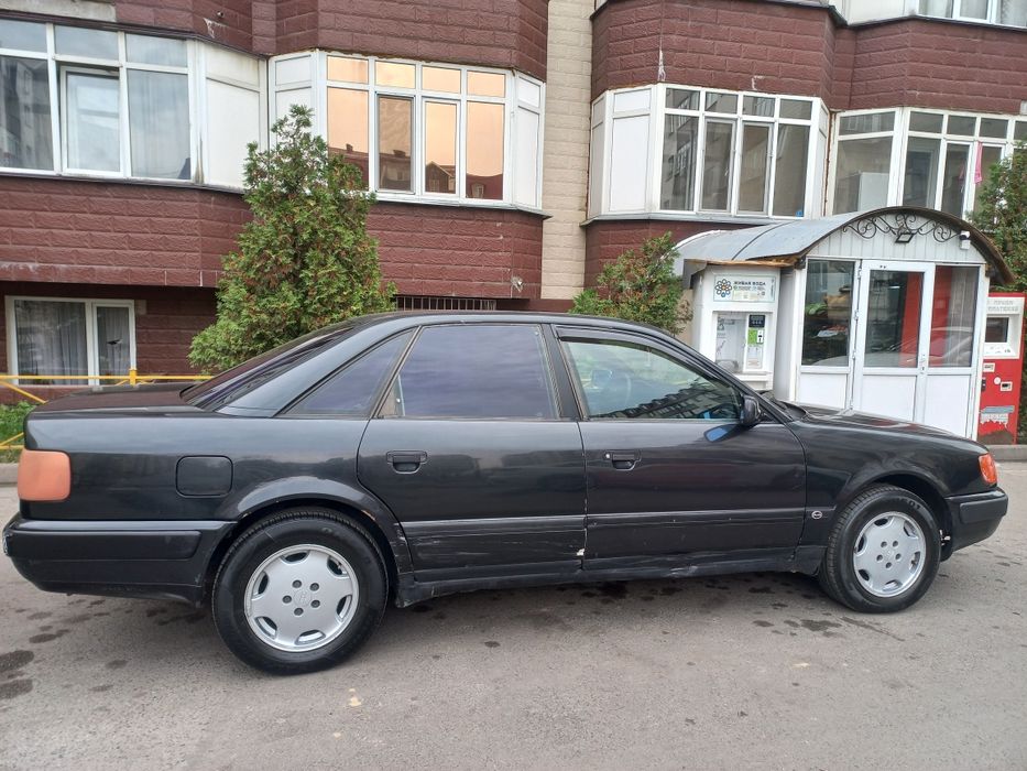 Продам ауди в хорошем состояний