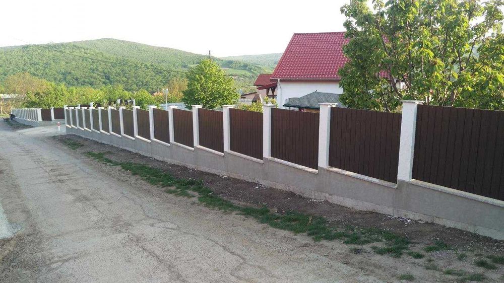 Garduri si porti din panouri stil jaluzele, tabla cutata, sipca metalica, plasa bordurata, fier forjat, BCA sau beton si alte modele la comanda
