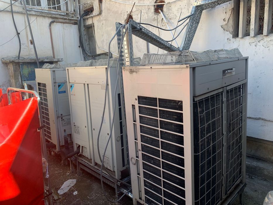 Colectăm aparate de aer condiționat industriale chillere aparate de sudură indiferent de electronică transport la domiciliu manipulare gratuită