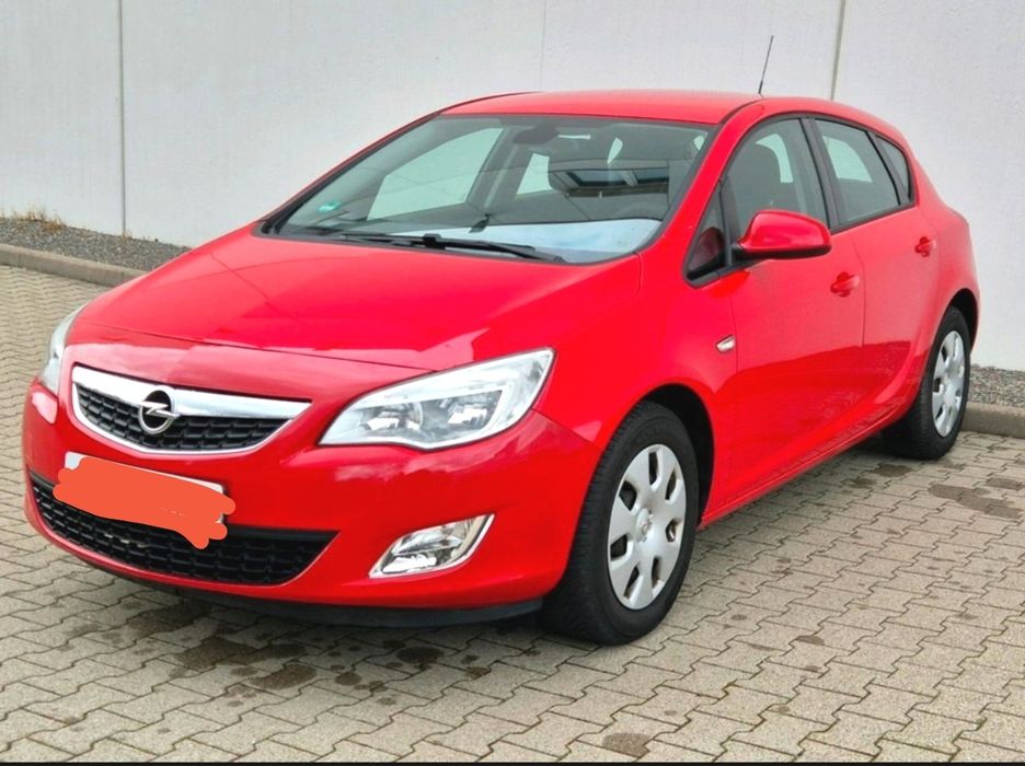 Opel Astra J An 2010 Euro 5 Motor 1,4 Benzină Mpi Clasic 86 Cai Climă