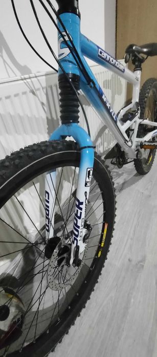Cannondale Jekyll 700 anul 2002