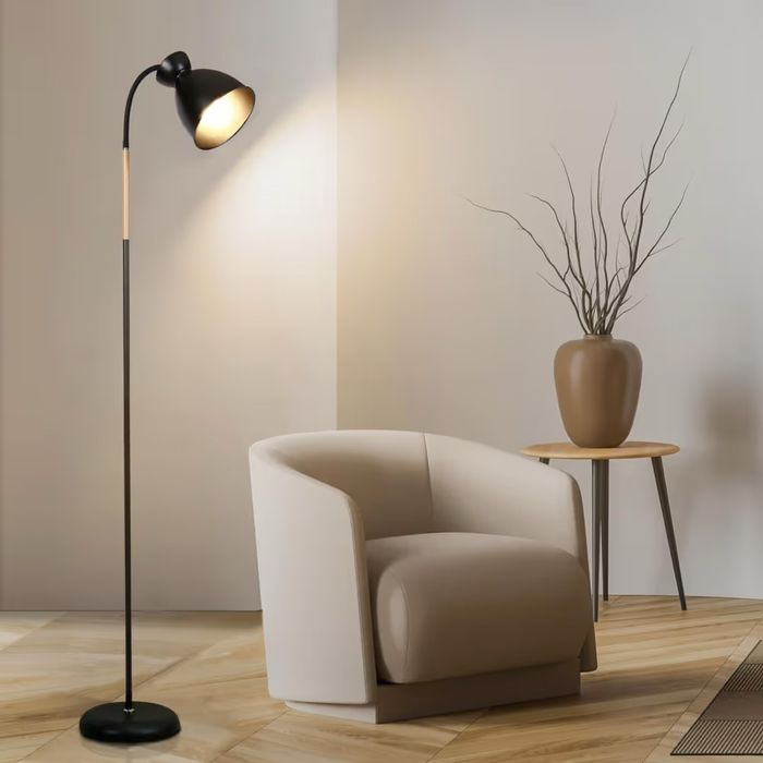 Lampadar LED, flexibil, 1.5 m -NOU