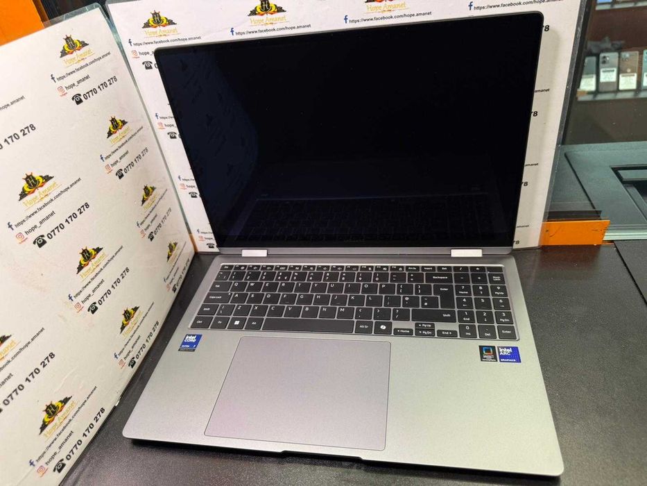 Hope Amanet P13 - Laptop Samsung Book Pro05