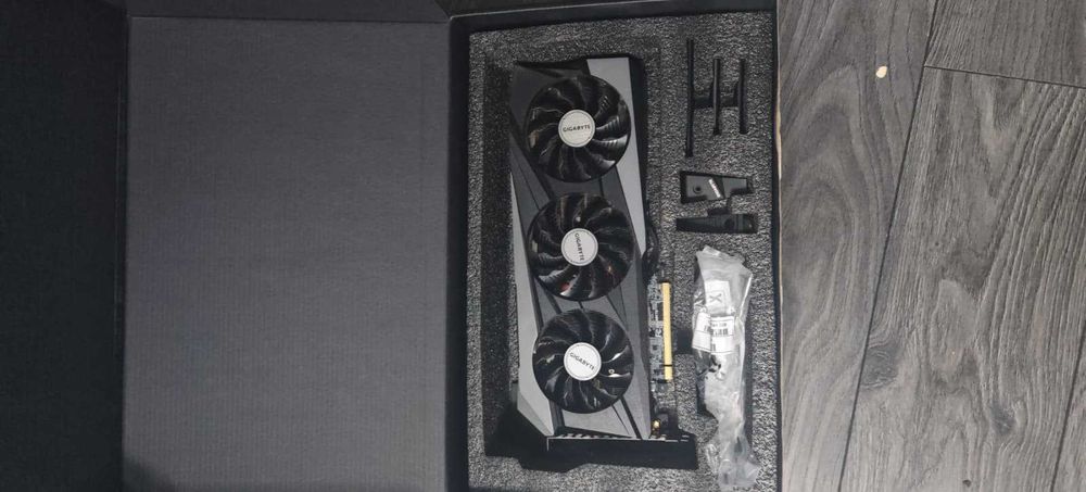 Placa video Gigabyte 3070 TI - 8 GB VRAM