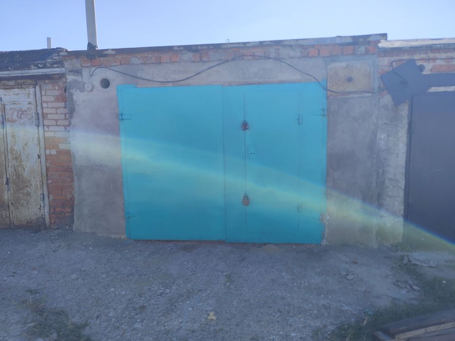 Продам гараж 9 гаражный кооператив