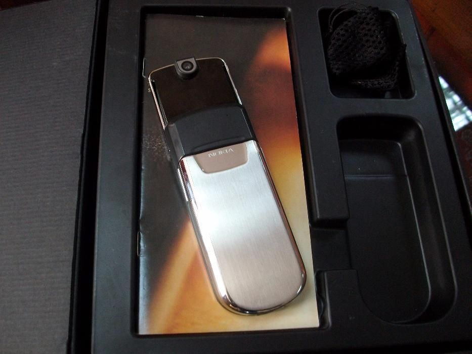 Nokia 8800 Original Телефона е в неразличимо от ново състояние