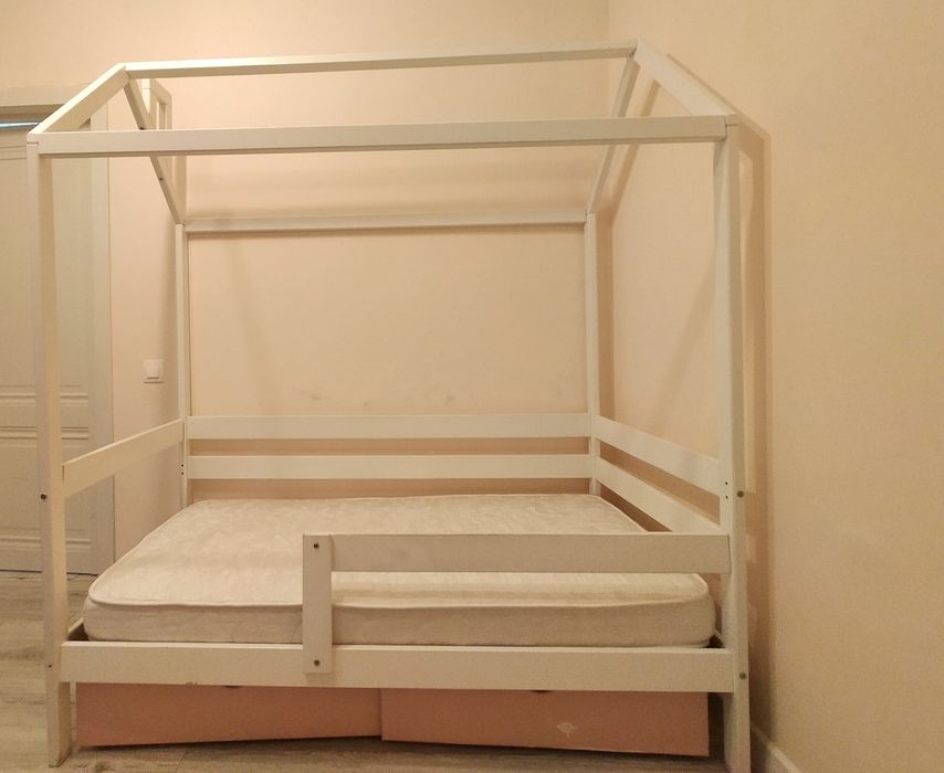 Продам кровать 80*160