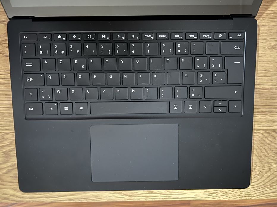 Microsoft Surface Laptop 4