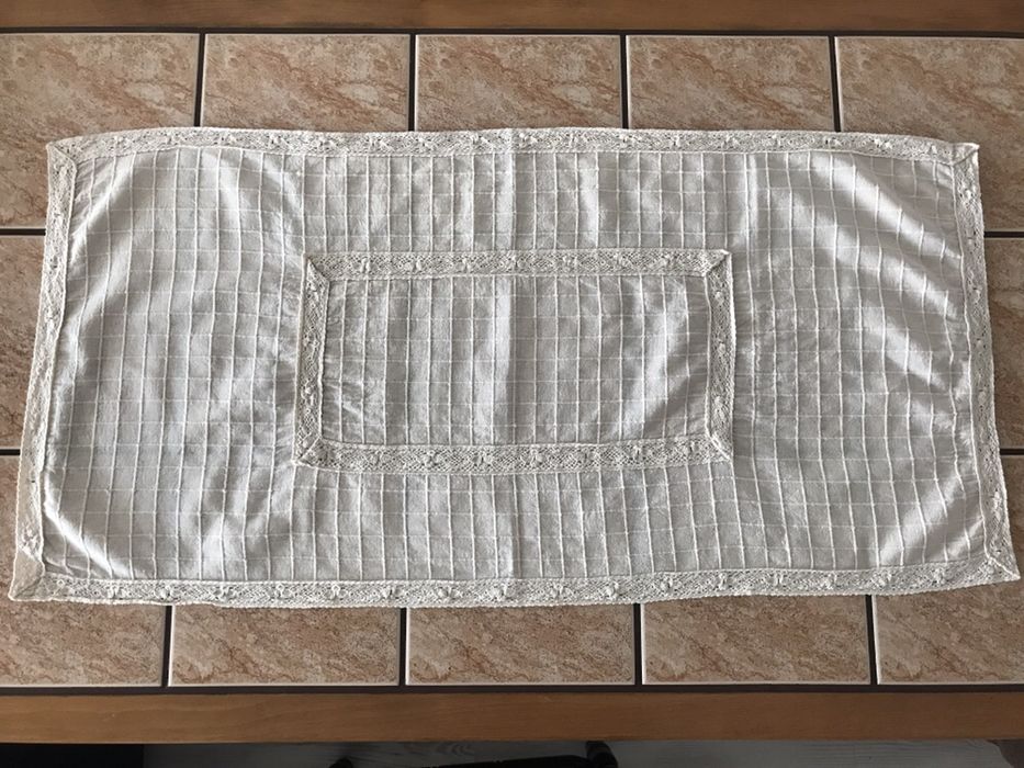 Покривка на една кука ръчна изработка 4 броя и куки за плетене