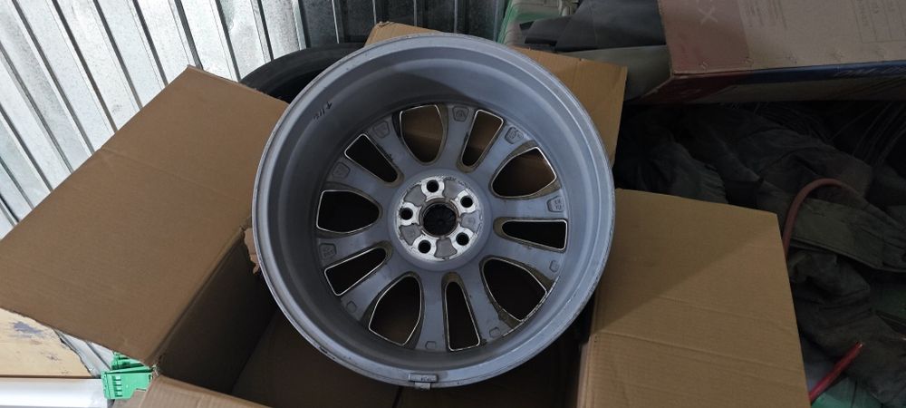 Диски оригинал Toyota highlander