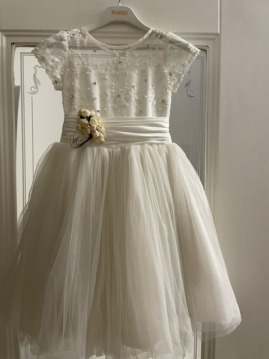 Платье на девочку 10000