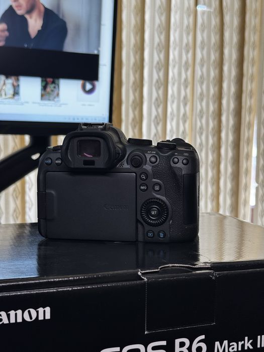 Canon r 6 mark 2 mark ii
