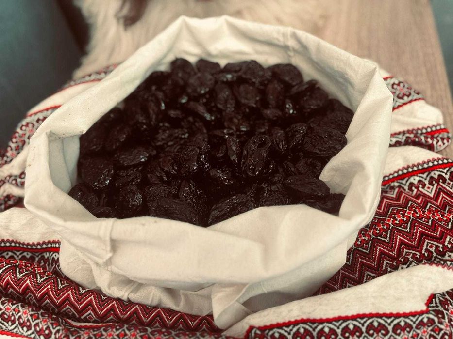 Prune fara samburi uscate din Republica Moldova – vânzare EN-GROSS