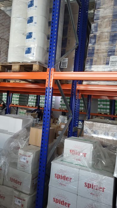 Rafturi metalice industriale