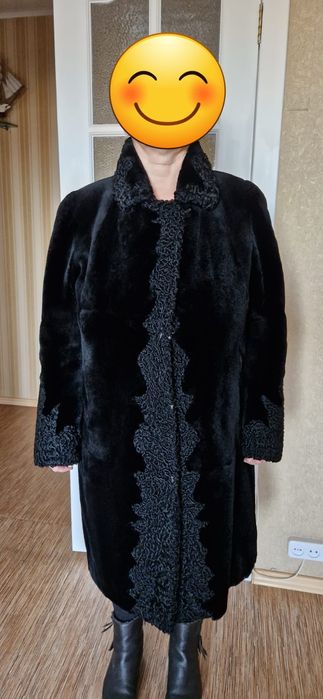 Продам женскую шубу